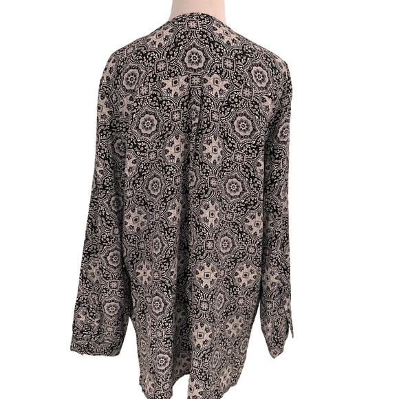 Joie Black & White Print Silk Long Sleeve Blouse Size Large - Picture 3 of 7